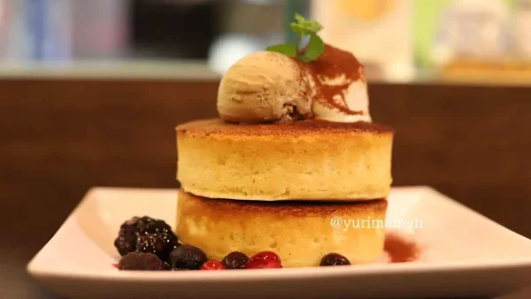 フライングスコッツマン大街道店のティラミスのホットケーキ
