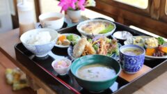 かやぶきカフェかやね_サムネイル画像 - ゆりママんブログ かやぶきカフェかやね_サムネイル画像