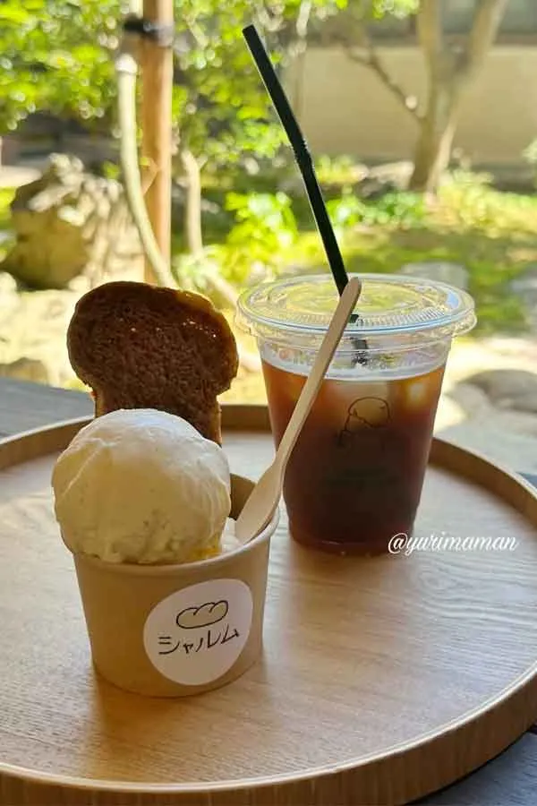 シャルム（内子町）カフェタイムにぴったりなバニラアイス