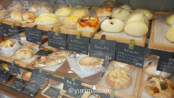 ワカパン（松山・北条パン屋さん）内観写真2