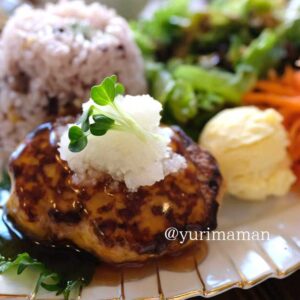 松山市千舟町の人気カフェ「cafe me」サムネイル画像