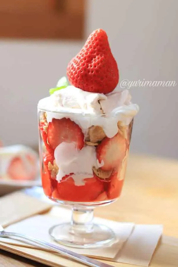 いちご日和（東温市）パフェは店内飲食限定