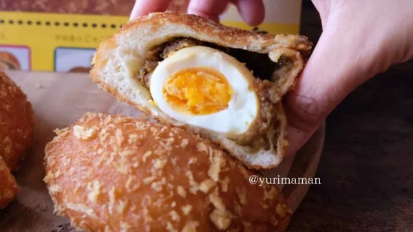 別子飴本舗カレーパン2