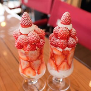 サイコーいちごパフェ2