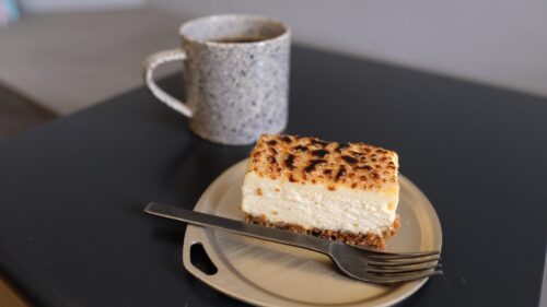 ピースフルコーヒーロースターチーズケーキ1
