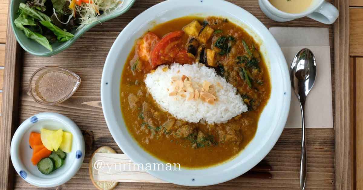 砥部町カフェもえぎののカレーランチ