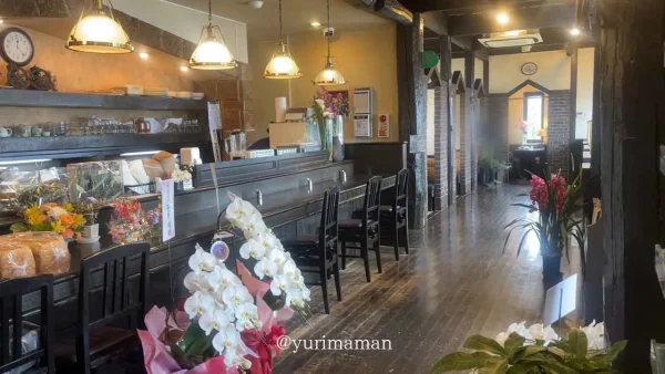 カフェ季楽(松山市移転前)内観写真 - ゆりママんブログ カフェ季楽(松山市移転前)内観写真