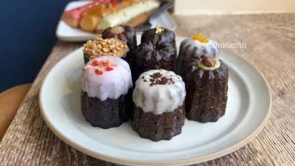 bake shop offrir（松山市銀天街近く）カヌレ