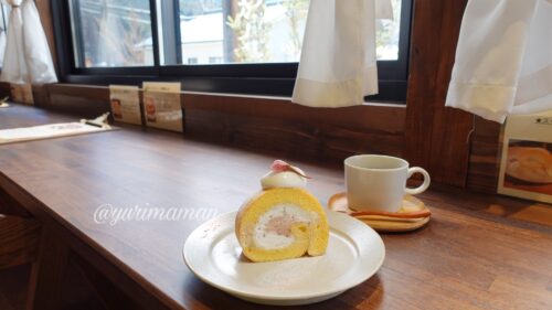 桜のロールケーキ1