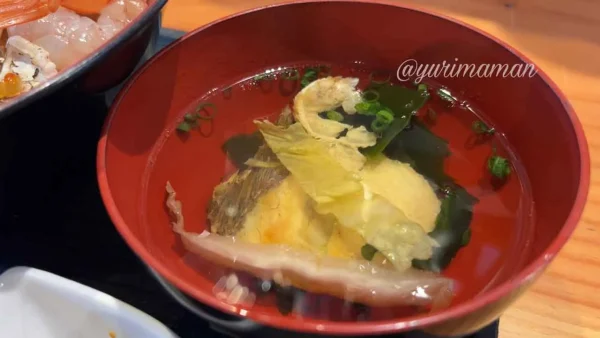 別邸わははのランチに付く鯛のお吸い物｜昆布と鯛の旨味が広がる