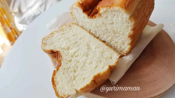 sansanパン工房（久万高原町）はちみつ食パン
