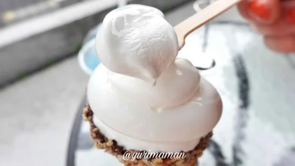 フォーチュンアイスクリーム（松山市保免西）ソフトクリーム2