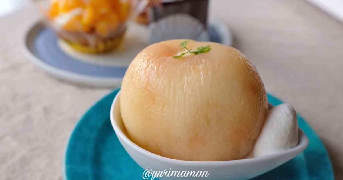 パティスリージュリアンのまるごともも（桃）ケーキ