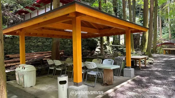 平家谷そうめん流しワンちゃん連れOKの飲食コーナー