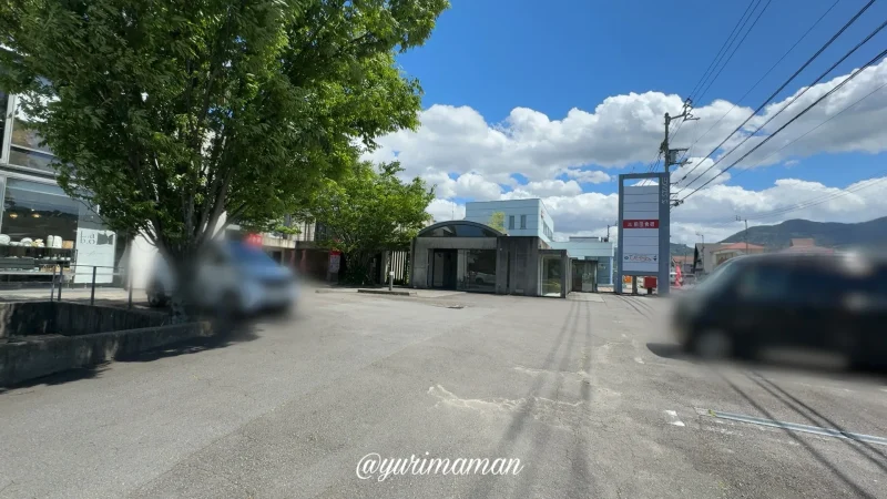 ずずキッチン砥部町_駐車場