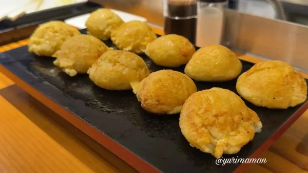 明石焼き蛸松（松山・大街道で営業していた当時の写真）