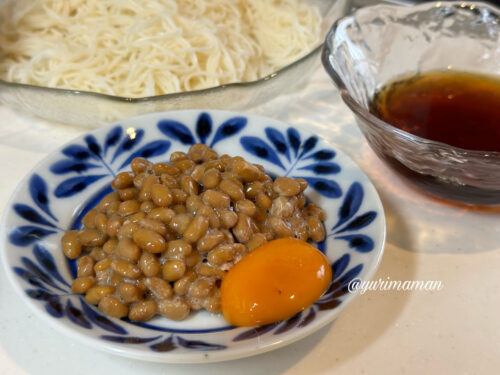 納豆と卵黄_そうめんアレンジ