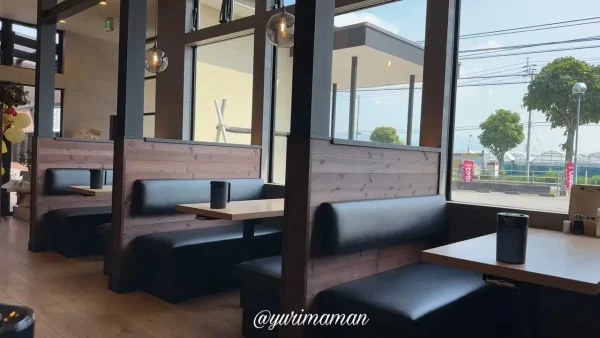 炒飯専門店トーマス（砥部町）内観写真1