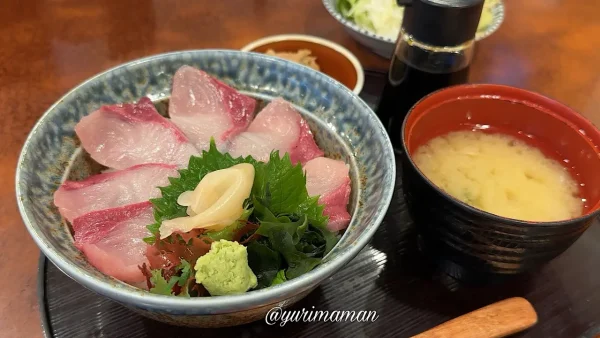 愛媛県産ぶりめし丼ランチ_宇和島がいや本店1