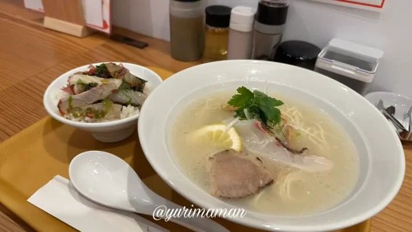 鯛ラーメン専門店「万福久」MEDETAIME系列店