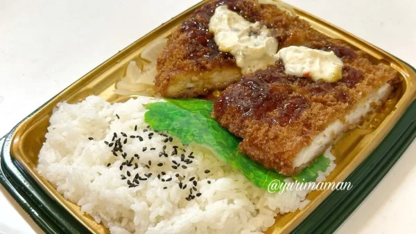 ダイレックス伊予店のタルタルチキンカツ弁当2