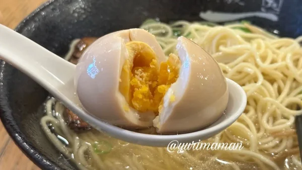 hajime新居浜店の朝ラーメン「中華そば」に追加した味玉
