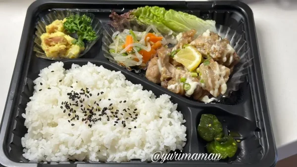 Kitchenとも（松山市南吉田町）日替り弁当1