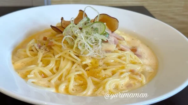 イタリア食堂ジジの名物みかんカルボナーラ｜愛媛みかんを使った創作イタリアン1