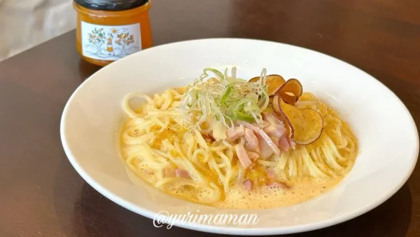 イタリア食堂ジジの名物みかんカルボナーラ｜愛媛みかんを使った創作イタリアン3