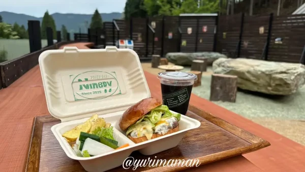 和牛100%パティのチーズバーガーセット｜久万高原町のNinepyで味わう本格グルメ3