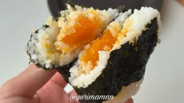 松山市「おむすび禾（のぎ）」卵黄醤油漬け