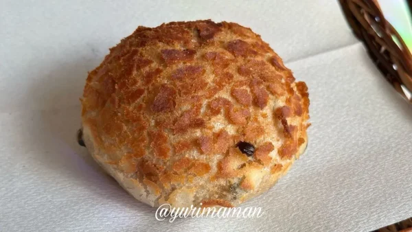 オーボンパンのブルーベリーとクリームチーズパン