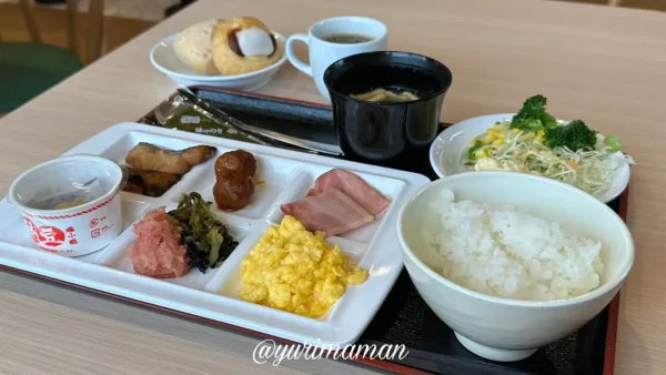 AZホテル愛媛土居インター店の朝食バイキング