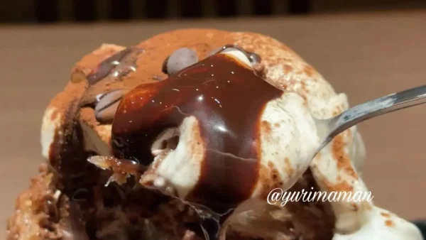 風鈴堂のチョコレートのかき氷（松山市二番町）2