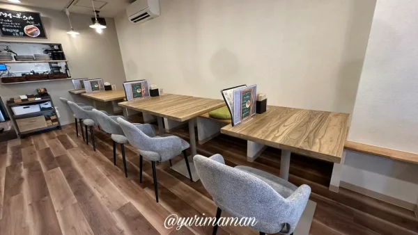 みつのもり（松山ロープウェー商店街）内観写真1