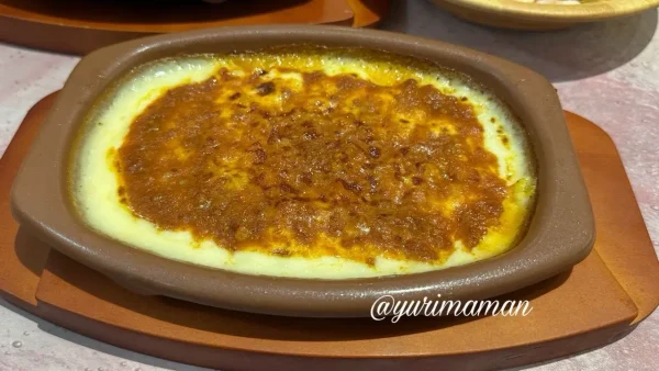 サイゼリヤ松山店で食べたミラノ風ドリア｜税込300円で楽しめる名物メニュー