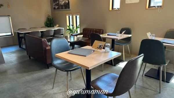 ル リアン（西条市）カフェの内観写真1