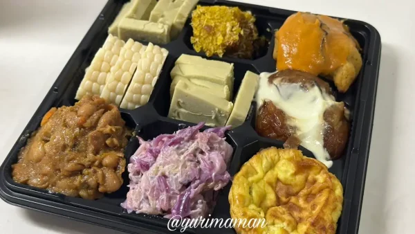 溝口家の食卓のランチのおかずを9品詰め合わせできるテイクアウトセット