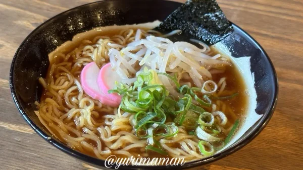 晴活食堂の松山ラーメン｜醤油ベースのランチにぴったりなメニュー1