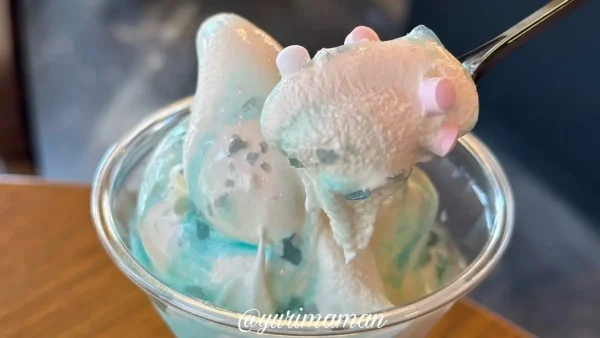 たからじま珈琲新居浜店のラムネパフェ｜夏の爽快メニュー2