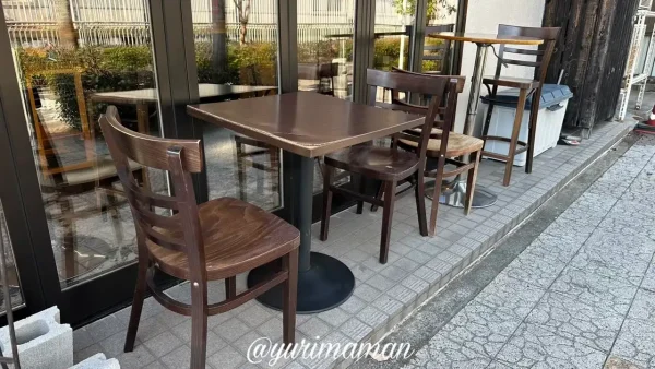 たからじま珈琲新居浜店のテラス席はワンちゃんOK
