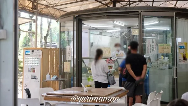 道の駅からり内にあるシャーベット工房の外観