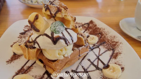 カフェチェリーブロッサム（四国中央市）ワッフルメニュー1
