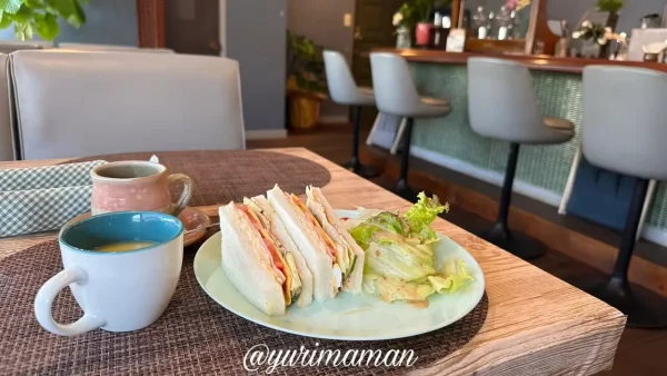 具沢山ミックスサンドのモーニングプレート（今治カフェ）3