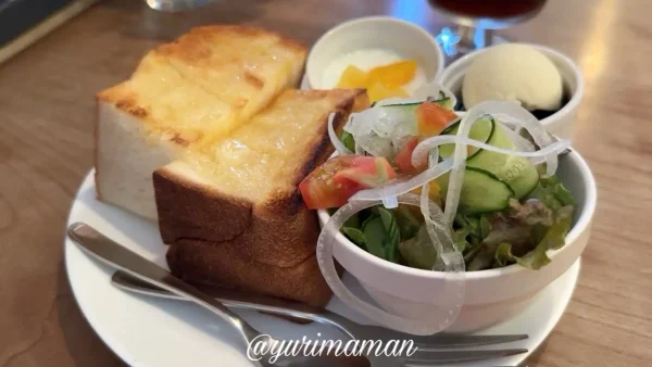 cafe BC モーニングセット（はちみつバタートースト）1
