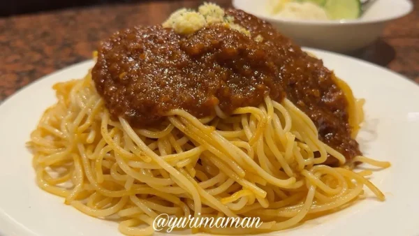 名物・デュエット風ミートソーススパゲッティ｜松山のソウルフード1