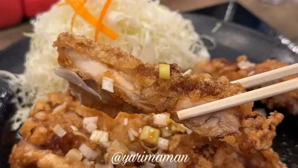 唐揚げ食堂ごいち まつちか店の油淋鶏定食（ご飯・味噌汁・サラダ付き）2