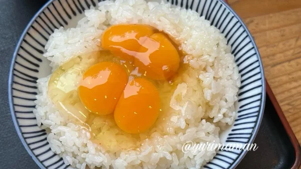 熊福のたまごかけごはん｜双子の黄身が2つも出てきた