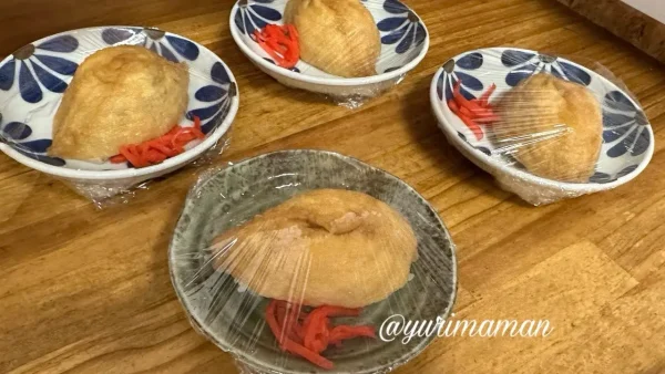 菜の家の製麺所のおいなりさん サイドメニュー