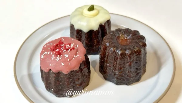 米粉と豆乳で作られたにじとまめのカヌレ1